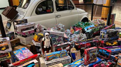 The Fiat car with donated presents